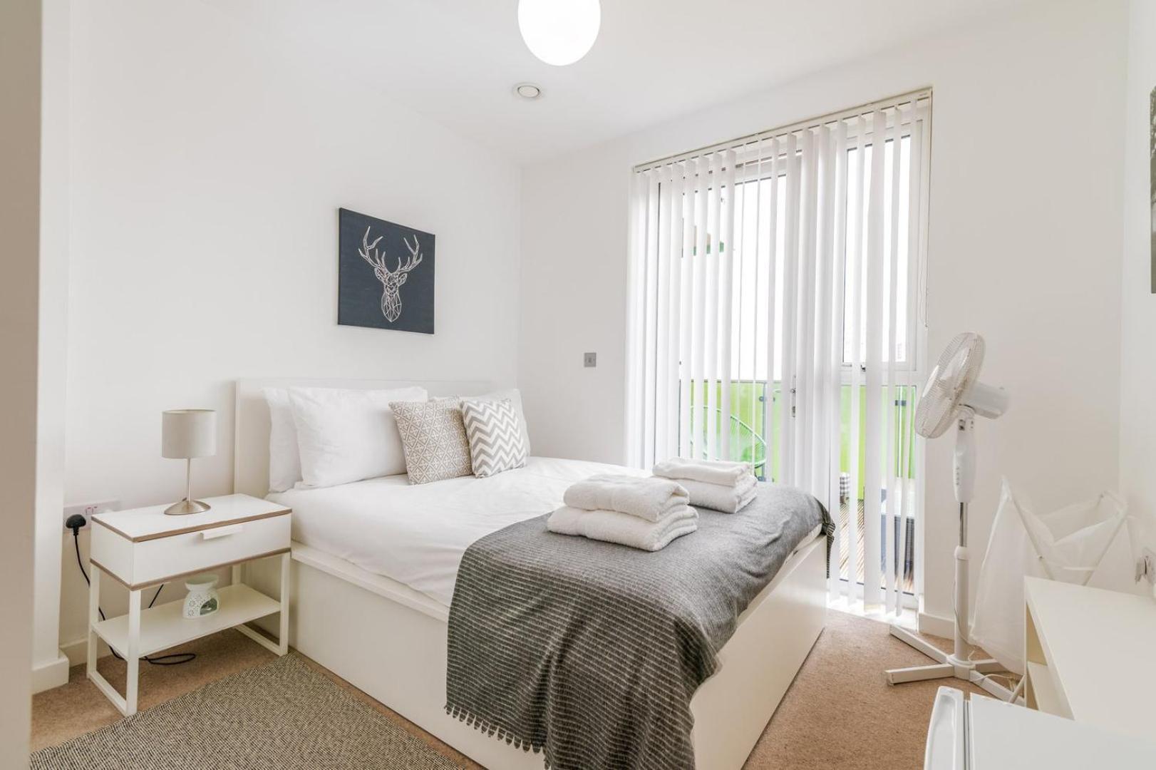 Gorgeous Wembley Flat Londra