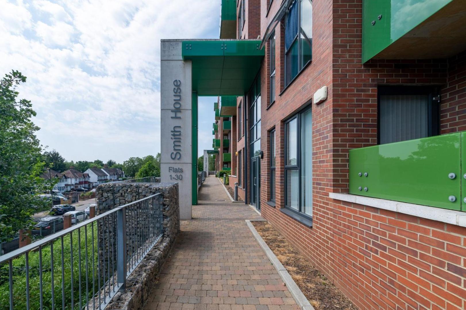 Gorgeous Wembley Flat * Londra